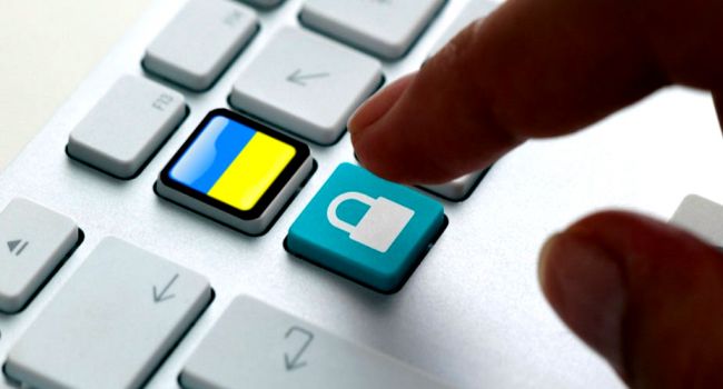Запрет ВКонтакте и Одноклассников в Украине продлил Владимир Зеленский
