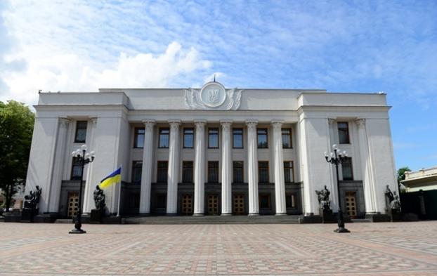 В Украине стартовала избирательная кампания в Верховную Раду