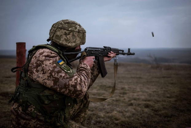 Сводка за 24 мая: 17 обстрелов, один раненый