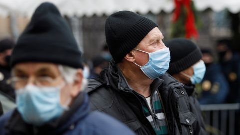 В Славянске усилили карантин: теперь маски носят и на улицах