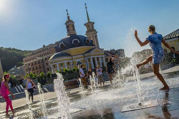 Аномальная жара: в Киеве установлен еще один температурный рекорд 