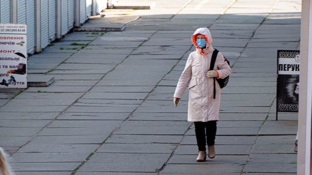 В Украине сразу 4 человека повторно заразились коронавирусом