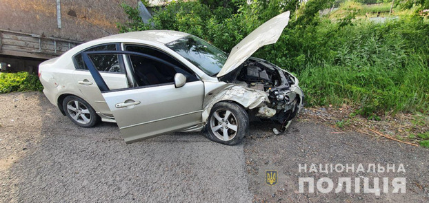 В Доброполье столкнулись Mazda и «Газель»: есть пострадавшие