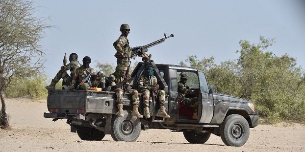 В результате нападения боевиков на северо-востоке Нигерии погибли не менее 15 человек