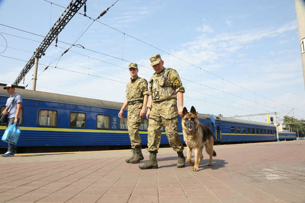 В пассажирских поездах «Укрзализныци» появится охрана