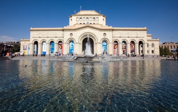 Из национальной галереи Армении пропали более 600 экспонатов