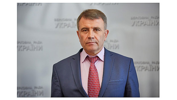 Валерий Гнатенко оставляет своих избирателей ради  кресла в Конституционном суде?!