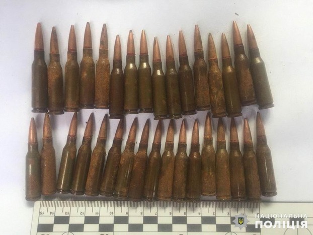 В Лиманском районе у любителя алкоголя изъяли более 30 боевых патронов