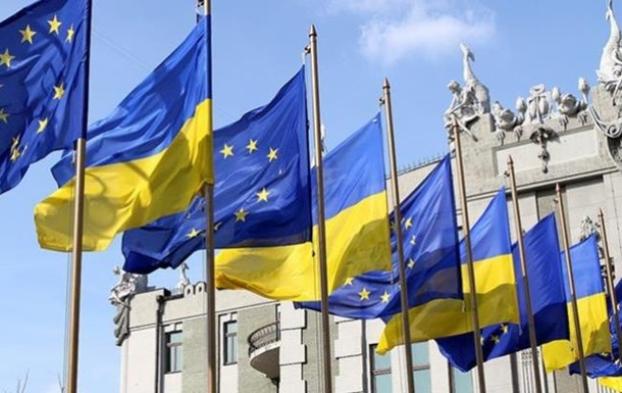 Украинцы сегодня отмечают День Европы 