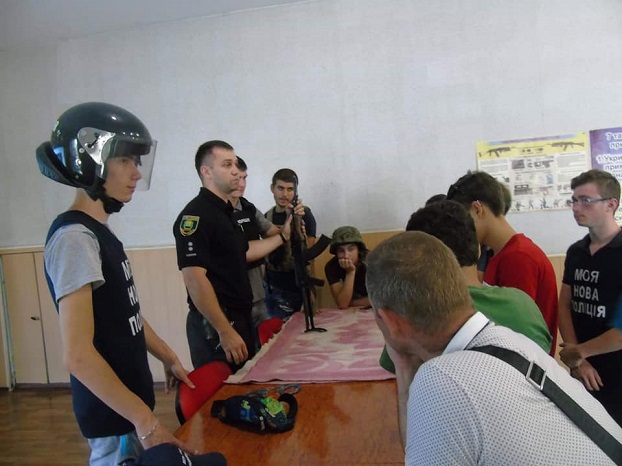 В полиции Константиновки оказалась группа студентов индустриального техникума