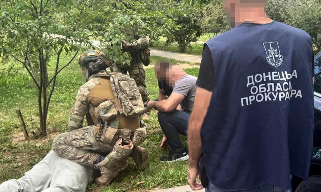 Отправляли метадон в Донецкую область: разоблачена организованная наркогруппа с миллионным оборотом