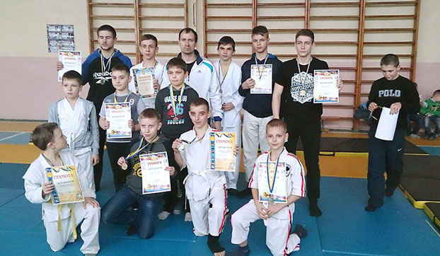  Соревнования по рукопашному бою прошли в Покровске