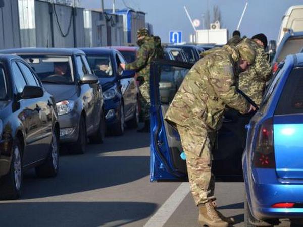 КПВВ переходят на летний график