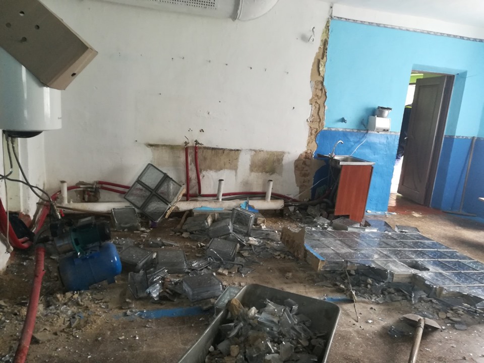 На Львовщине в школе обвалилась стена: есть пострадавшие