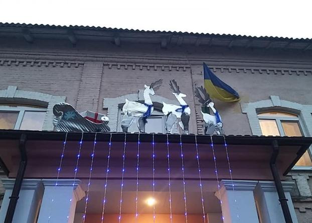В Дружковке определили победителей конкурса на лучшее оформление фасадов к Новому году