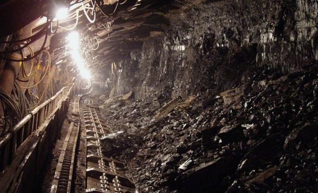 На шахтах в ОРДО травмированы трое горняков