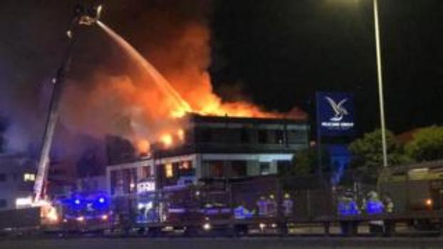 В Лондоне произошел масштабный пожар на складе