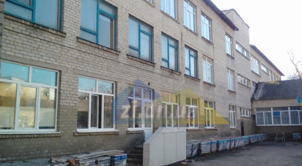 Ремонт опорных школ: В Славянском районе заканчивается, в Доброполье идет со скрипом