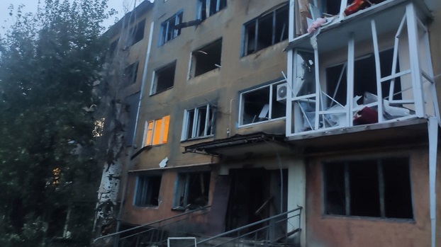 В результате обстрелов Донецкой области повреждены более 30 домов, школа, детский сад