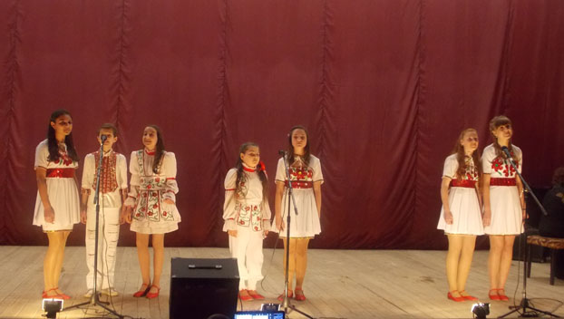 В Константиновской школе «прогремел» отчетный концерт