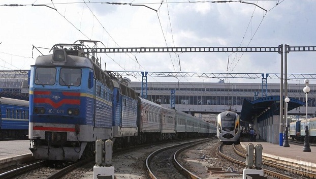 Поезда Киев – Мариуполь будут пополнять новыми вагонами 