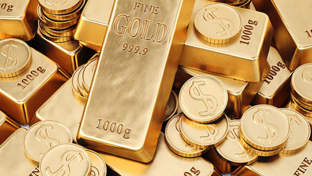 Француз случайно нашел в старом доме 100 кг золота