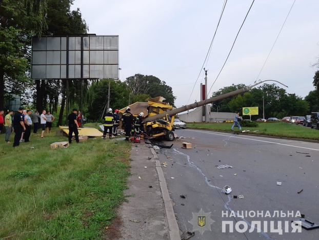 В Ровно в результате ДТП погиб мужчина, еще трое получили травмы
