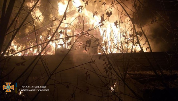 В Славянске загорелся дом: подробности инцидента