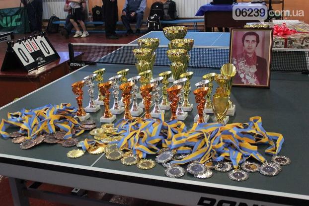 В Покровске финишировал четвертый Всеукраинский турнир по настольному теннису памяти Микаела Оганесяна