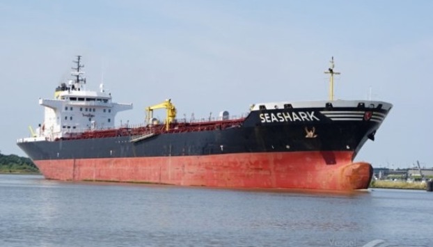Египетские военные захватили танкер с украинцами на борту
