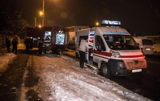 В Киеве на СТО произошел пожар, один погибший