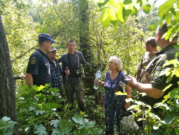 В районе Щурово в лесу заблудилась пожилая супружеская пара