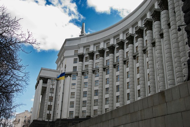 В Украине расширили список разрешенных видов деятельности во время карантина