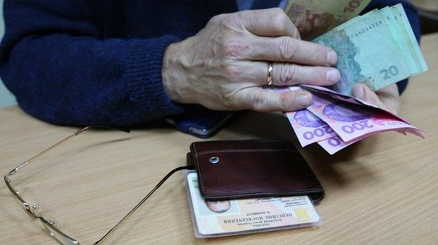 Пенсию ниже средней получают две трети украинских пенсионеров