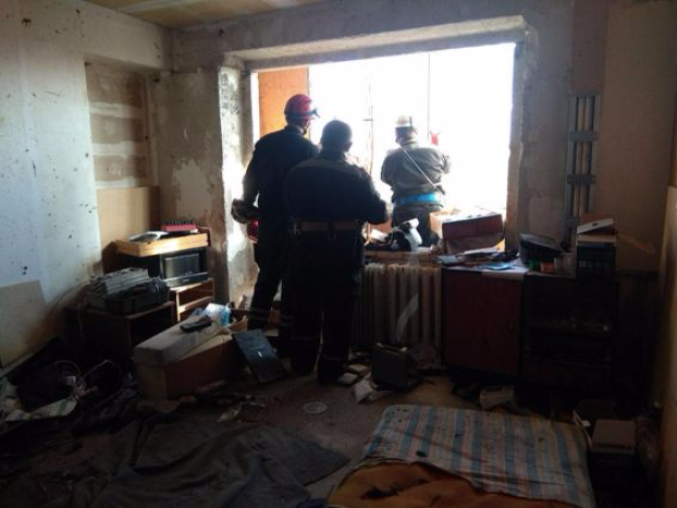  В Мариуполе взорвалась квартира: погиб мужчина