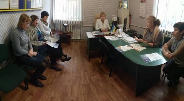 Как медиков Новогродовской больницы готовят  к «запланированному» увольнению