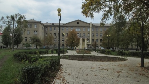 Покровск получил средства на реконструкцию больниц, школ и общежитий