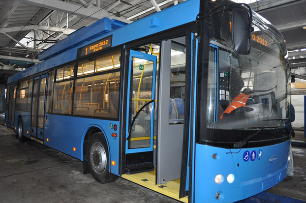 В Краматорск продолжают поступать новые автобусы и троллейбусы 