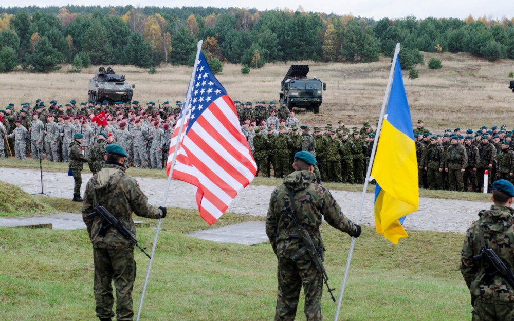 На востоке Украины построят военные базы по стандартам НАТО