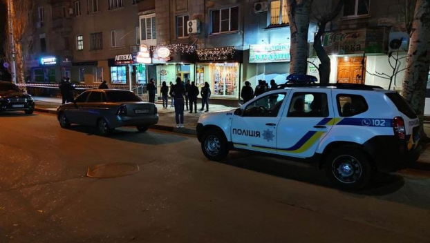 Мужчина пытался поджечь аптеку в центре Славянска