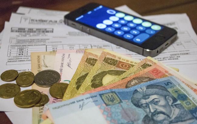 Украинцы погашают долги за «коммуналку»: названы суммы