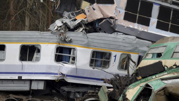 Десятки пассажиров пострадали во время железнодорожной катастрофы в Польше