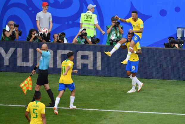 Гол и ассист Неймара вывели Бразилию в четвертьфинал ЧМ-2018