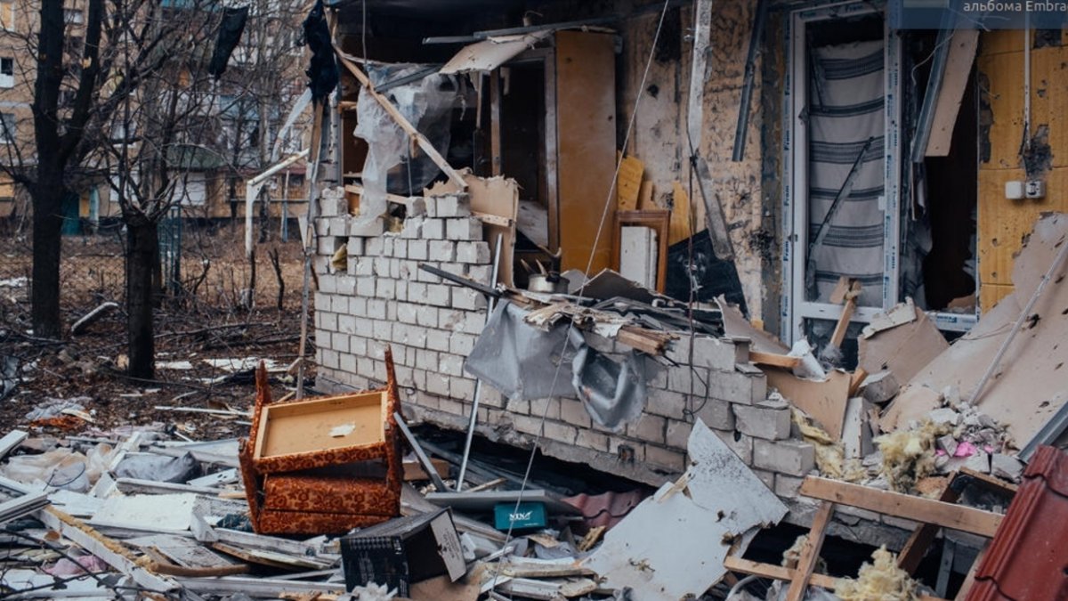 На разрушенное войной жилье на Донбассе в стране денег нет