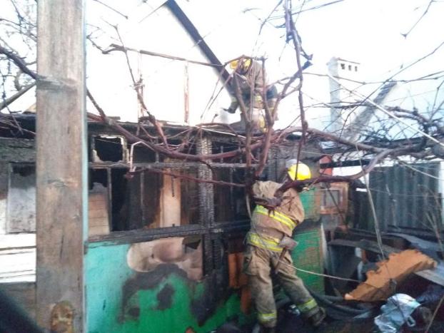 При пожаре в Мариуполе погибла пожилая женщина