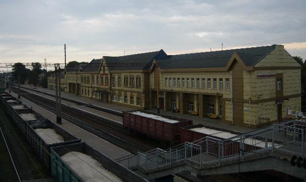В Покровске под обстрел попал вокзал