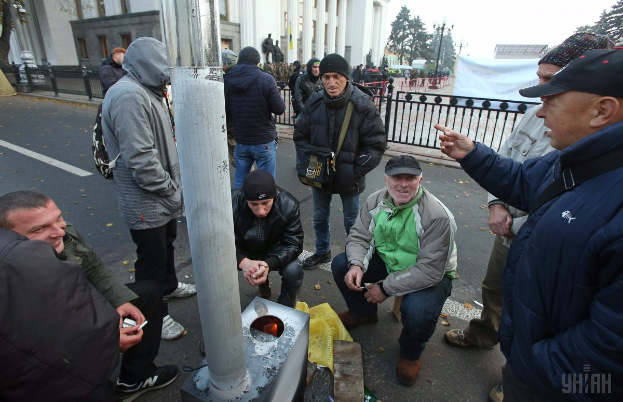 Протесты под Радой: митингующие не собираются сворачивать палатки