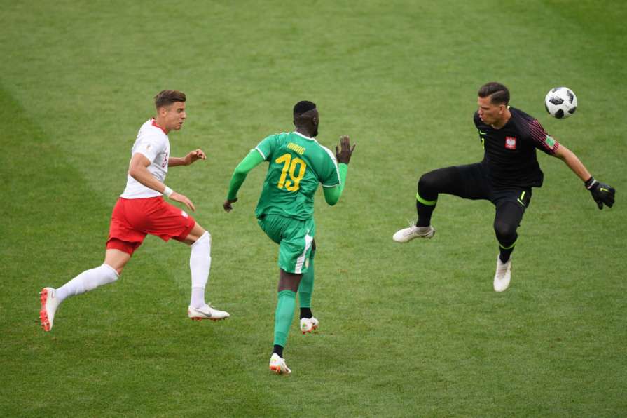 Польша подарила два гола Сенегалу и справедливо проиграла