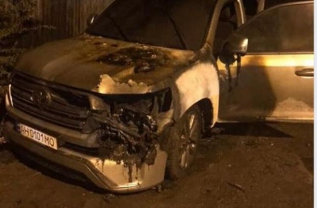 В Бахмуте сгорел автомобиль председателя районного совета