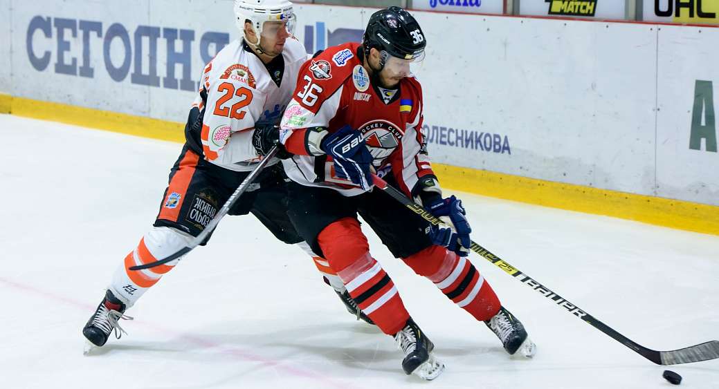 «Донбасс» уступил «Кременчуку» в четвертом матче финала УХЛ. Счет в серии сравнялся